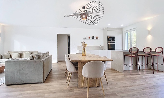 Chatillon-Coligny Casa | Maison contemporaine avec jacuzzi et jardin. A 1H45 de Paris !