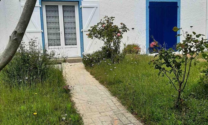 Locmaria Casa | Maison cosy 2 chambres avec jardin, proche plage et côte sauvage, idéale pour famille - FR-1-418-145