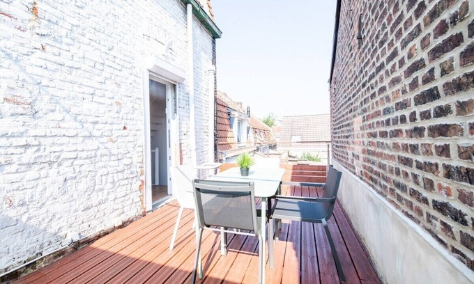 Croix Casa | Maison cosy 4 chambres, terrasse, garage privé