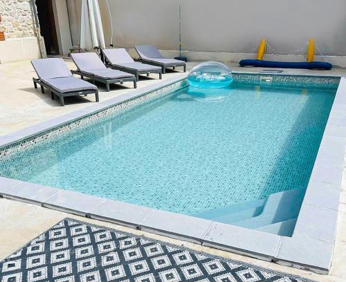 Val-de-Vesle Casa | Maison cosy avec jardin & piscine chauffée