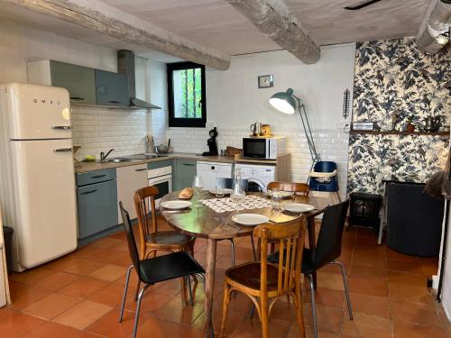 Alleins Casa | Maison cosy en Provence Proche Golf Pont Royal