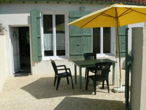 La Couarde-sur-Mer Casa | Maison Décorée avec Jardin, Près des Plages de La Couarde, 6 Pers. - FR-1-258-7