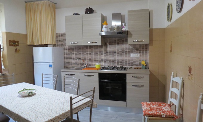Piano di Follo Apartamento | Maison d'Amelie Follo