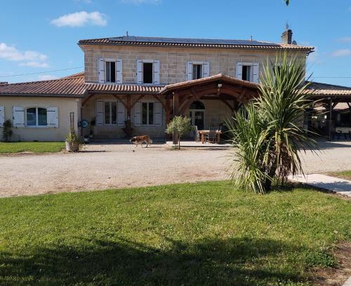 Perissac Cama Y Desayuno | Maison d'Hôtes La Prévôté