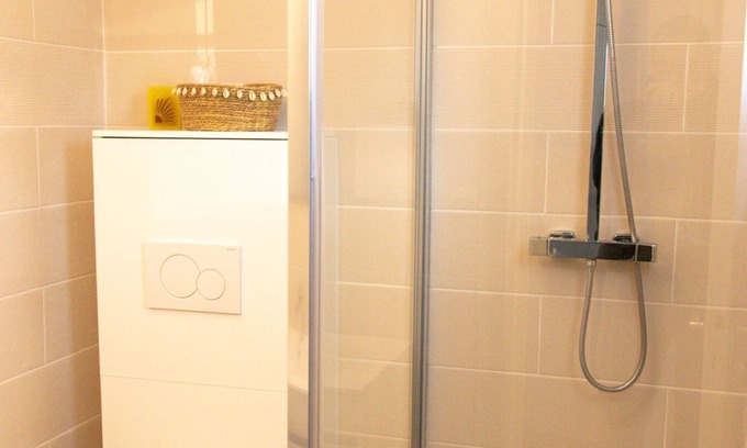 Caffiers Cama Y Desayuno | Maison D'hôte La Ferme Du Grand Air - Standard Twin Room with Shared Bathroom 2