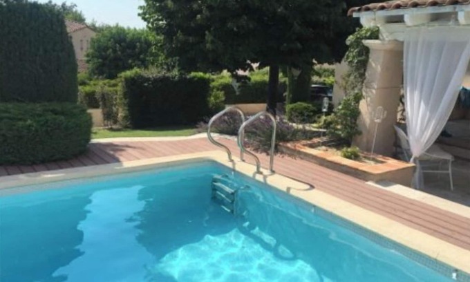 Meyreuil Casa | Maison Dans Domaine Avec Piscine