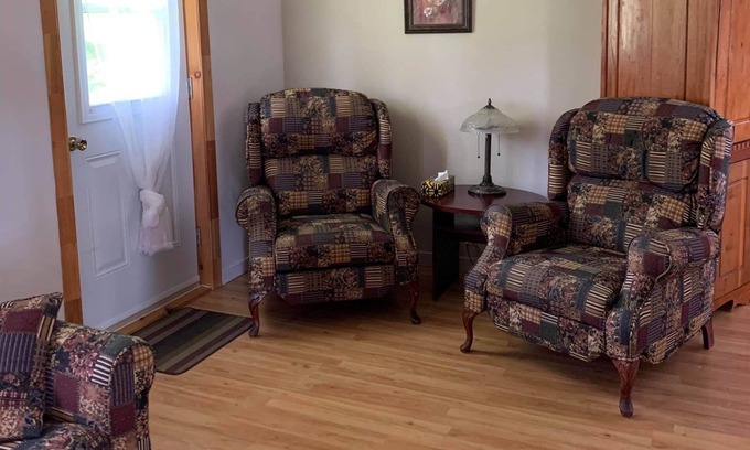 Clermont Casa | Maison de 3 Chambres Pour 8 Personnes