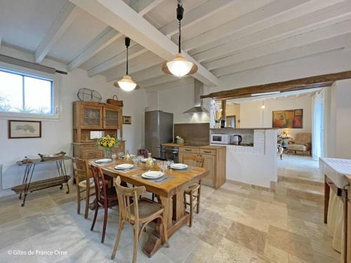 Longny les Villages Casa | Maison de bourg rénovée, 3 chambres, terrasse, jardin, proche forêt et sentiers du Perche - FR-1-497-195