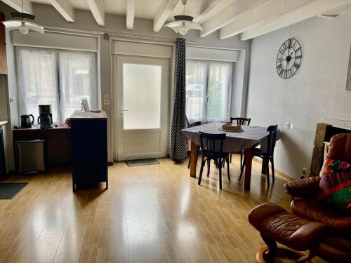 Pleucadeuc Casa | Maison de bourg sans jardin