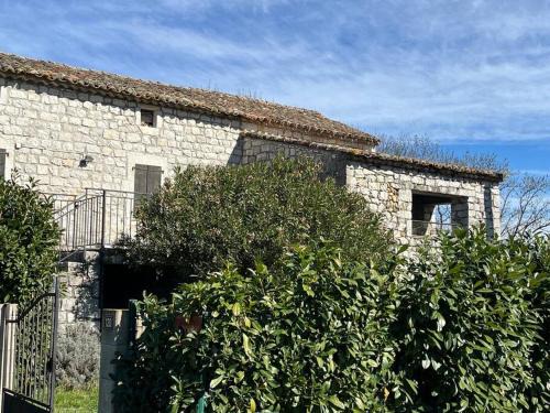 Saint Alban Auriolles Casa | Maison de Campagne au bord de l'eau