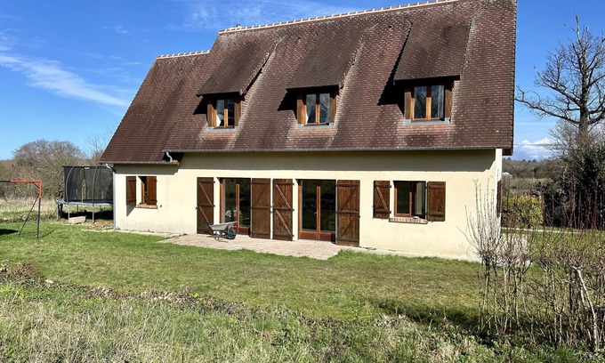 Gonneville-sur-Mer Casa | Maison de Campagne Familiale Avec un Grand Jardin à 5km des Plages Dhoulgate