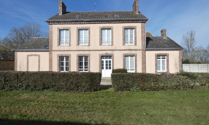 Nonvilliers-Grandhoux Casa | Maison de caractère avec jardin clos, idéale pour familles, proche sentiers de randonnée - FR-1-581-88