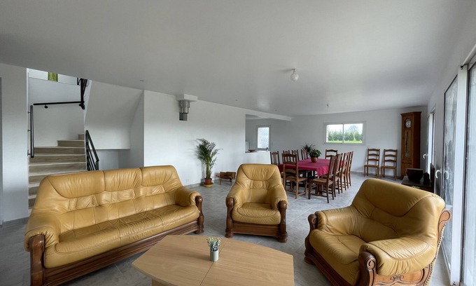 Guegon Casa | Maison de Campagne 5 Chambres 10/12 Personnes Avec Animaux de Compagnie Acceptés