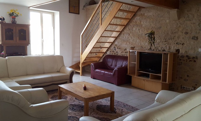 Montalembert Casa | Maison de Campagne au Calme
