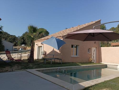 Suze-la-Rousse Casa | Maison de campagne avec piscine