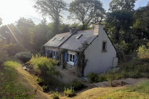 Saint-Gelven Casa | Maison de campagne près du lac