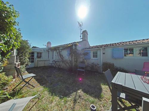Noirmoutier-en-l'Ile Casa | Maison de charme avec jardin clos, à 500 m du centre et 1800 m de la plage - 4 couchages - FR-1-224B-60