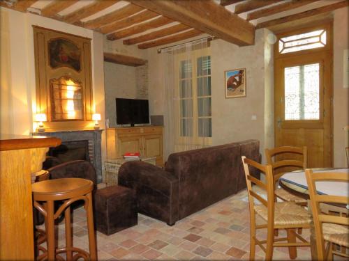 Montmirail Casa | Maison de charme avec jardin à Montmirail - Rénovation 18e siècle, proche église, 2h de Paris - FR-1-410-211