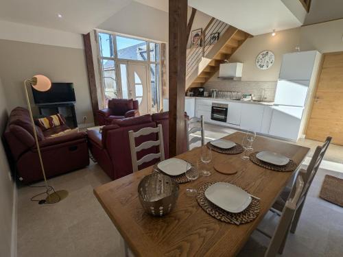 Chaingy Casa | Maison de charme rénovée au cœur du Val de Loire avec parking et wifi inclus - FR-1-590-526