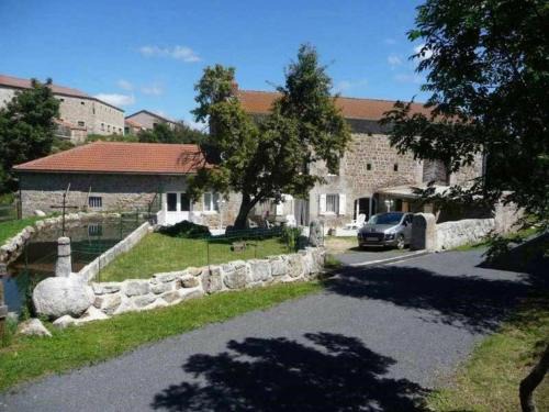 Esplantas Casa | Maison de charme restaurée au bord d'un ruisseau avec terrasse, proche activités de plein air et confort moderne - FR-1-582-225