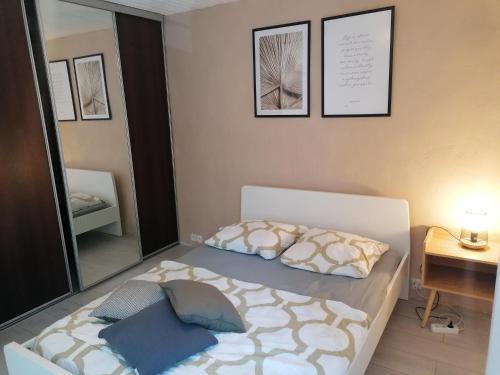 Saint-Barthelemy-de-Vals Apartamento | MAISON DE VILLAGE