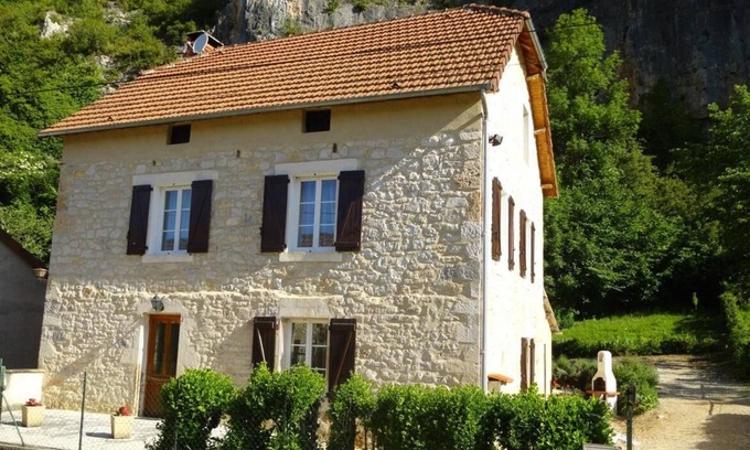 Saint-Martin-Labouval Casa | Maison de Campagne à 50 m de la Rivière Lot
