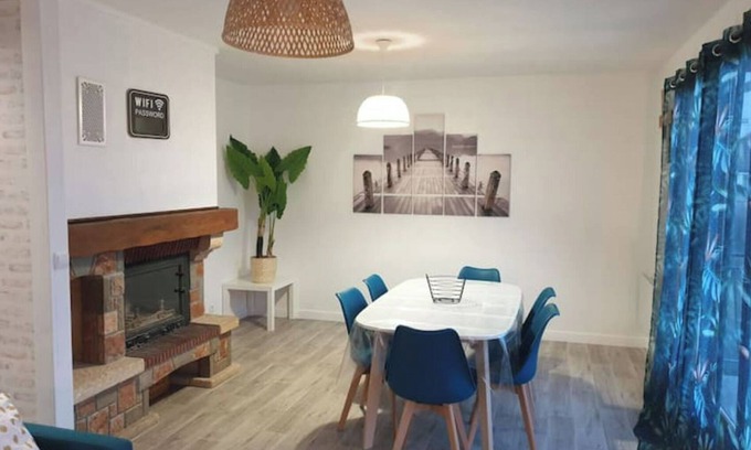 Gurgy Casa | Maison de la Rose