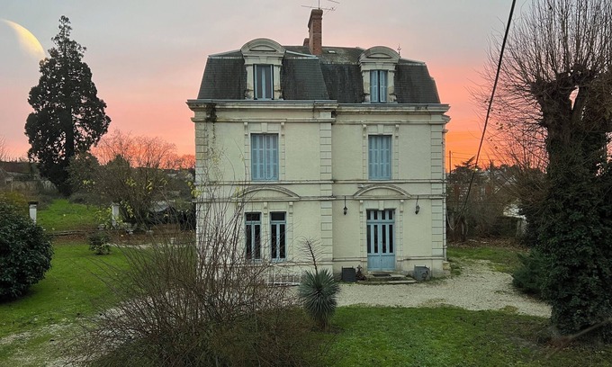 Chabris Casa | Maison de Maitre for rent in the Central Loire Valley