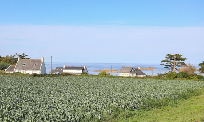 Pleubian Casa | Maison de pecheur en pierres bord de mer 300 m