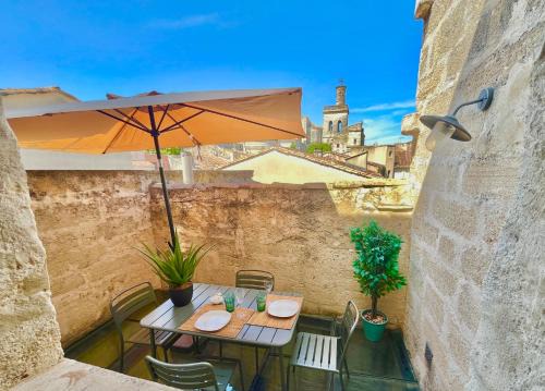 Uzes Apartamento | Maison de Roche - Uzès Centre historique La Fenestrelle