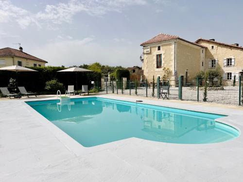 Cherval Casa | Maison de Terre