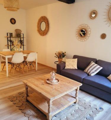 Viviers-les-Montagnes Apartamento | Maison de village à la décoration bohème jusqu'à 6 personnes