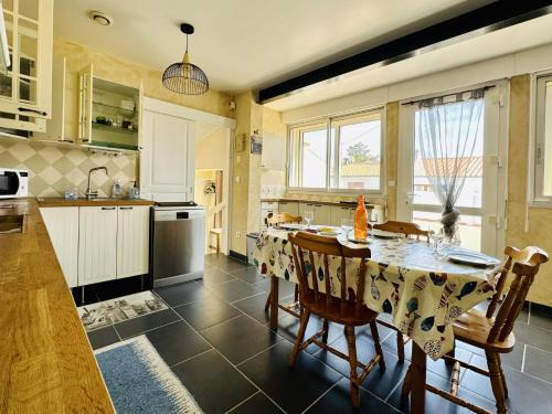 La Chaume Casa | Maison de vacances au calme quartier de la Chaume 5 pers