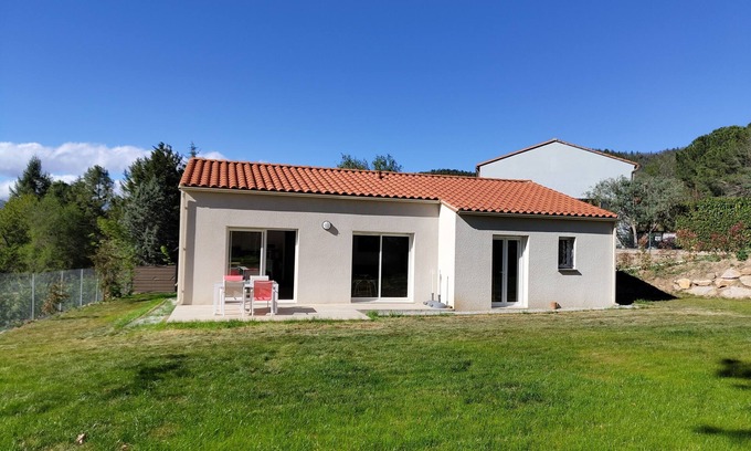 Vernet-les-Bains Casa | Maison de Vacances Plain Pied 6 Couchages -2 sdb - Jardin -vernet les Bains