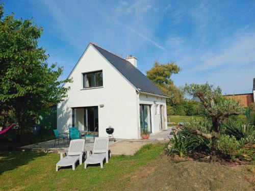 Plouhinec Casa | Maison de vacances 4 Pers avec jardin privatif à 1km PLAGE Lines et 300m de la mer de Gâvres - AR PIL JADUR
