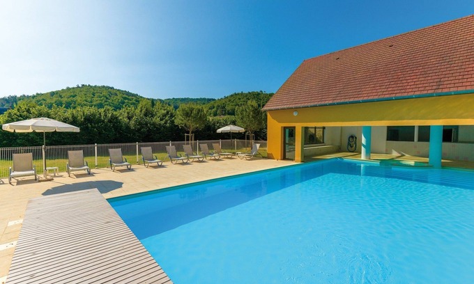 Montignac Casa | Maison de vacances avec terrasse | Accès piscine + salle de gym!