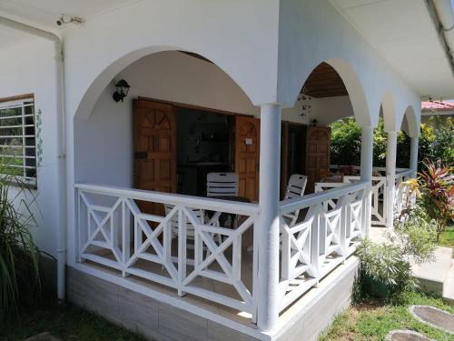Baie Ste Anne Casa | Maison de Vacanze