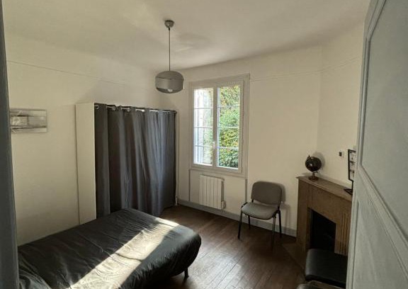 Neuvy-sur-Loire Casa | Maison de village 4 chambres