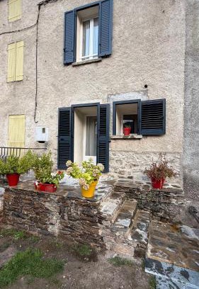 Carcheto-Brustico Casa | Maison de village
