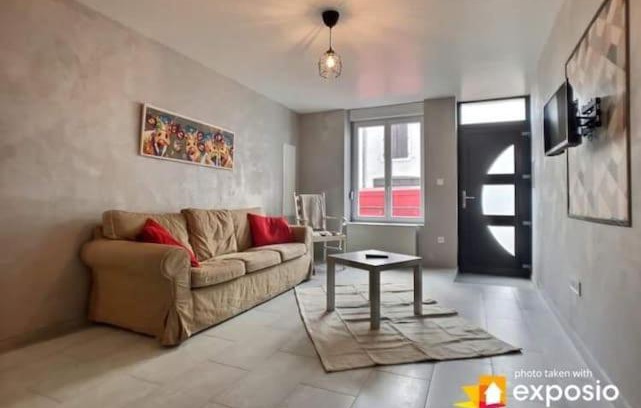 Saint-Mihiel Casa | Maison de ville avec petite cour