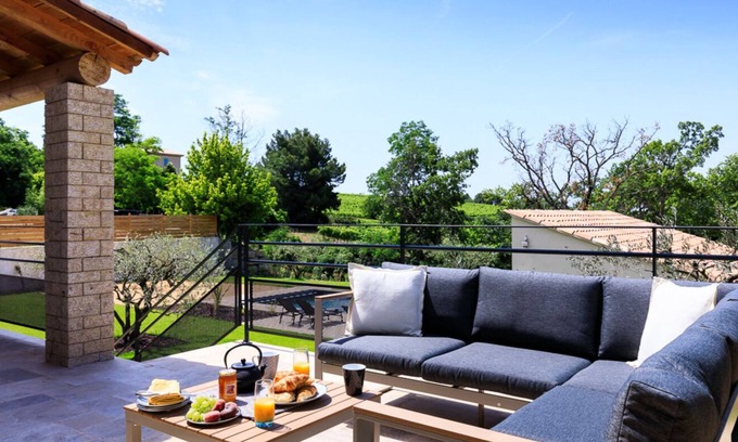 Villedieu Villa | Maison de Villedieu - Dos Habitaciones Villa, Capacidad 4