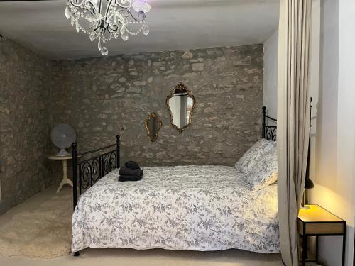 Montbrun-des-Corbieres Casa | Maison des Remparts