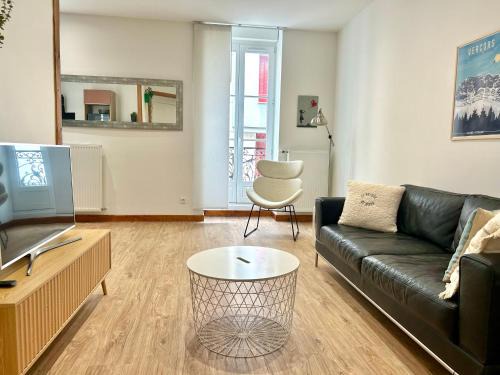Quartier Chorier-Berriat Apartamento | Maison Dormoy, appartement 2 Chambre - Gare - Centre ville