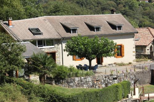 Sengouagnet Casa | Maison du Coué Pyrénées Mourtis Gîte pour 2 à 12 pers