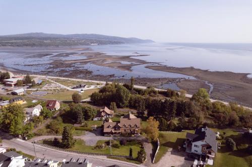 Pointe-au-Pic Casa | Maison du Havre Grand Duplex