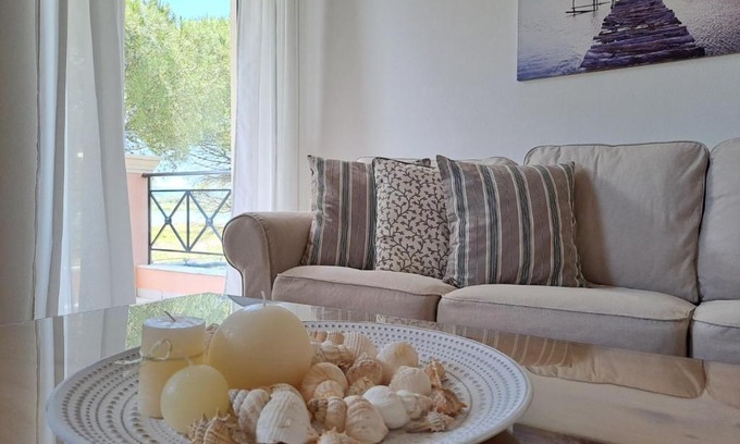 Kanoni Apartamento | Maison Du Lac