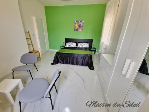 Agnone Bagni Apartamento | Maison du Soleil
