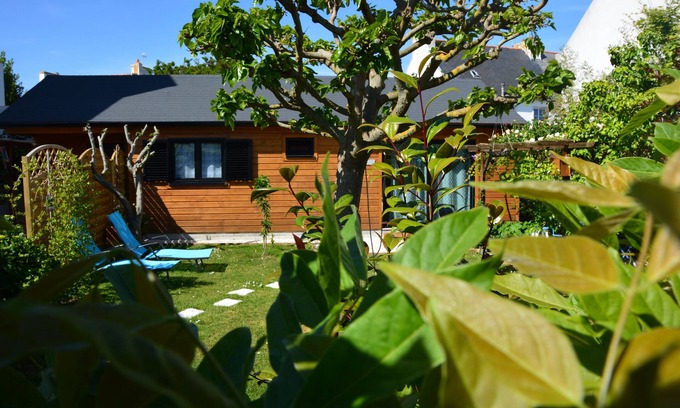 Plobannalec-Lesconil Casa | Maison en Bois de Plein Pied, au Calme Avec Jardin Fleuri Privatif de 300 m2