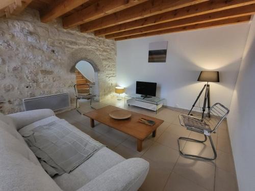 Taix Casa | Maison en pierre rénovée