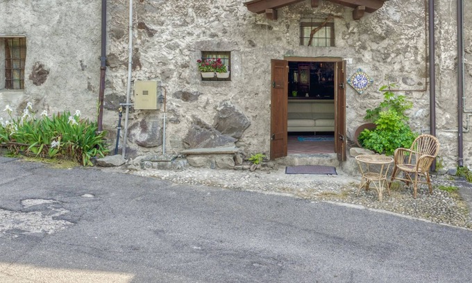 Capo di Ponte Apartamento | Maison Enchantée